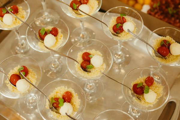 What role does sustainability play in UK restaurant practices?